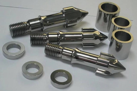 雙合金螺桿設(shè)計(jì)時(shí)需要考慮哪些因素？