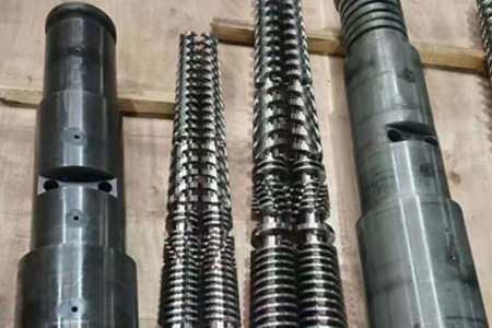 塑料擠出機(jī)螺桿機(jī)筒選型原則，掌握這幾點(diǎn)！