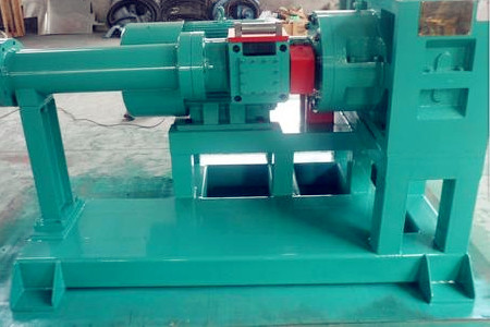 橡膠擠出機的溫度怎么控制？